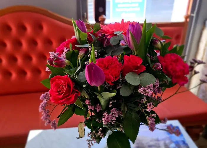 Du Commerce Et De Navarre فندق