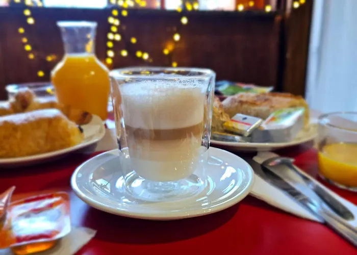 فندق Du Commerce Et De Navarre