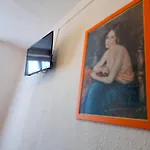 Du Commerce Et De Navarre