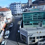 Du Commerce Et De Navarre Lourdes