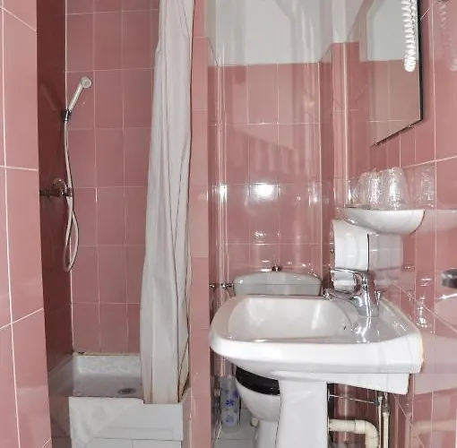 Du Commerce Et De Navarre