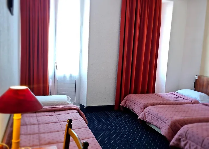 Du Commerce Et De Navarre